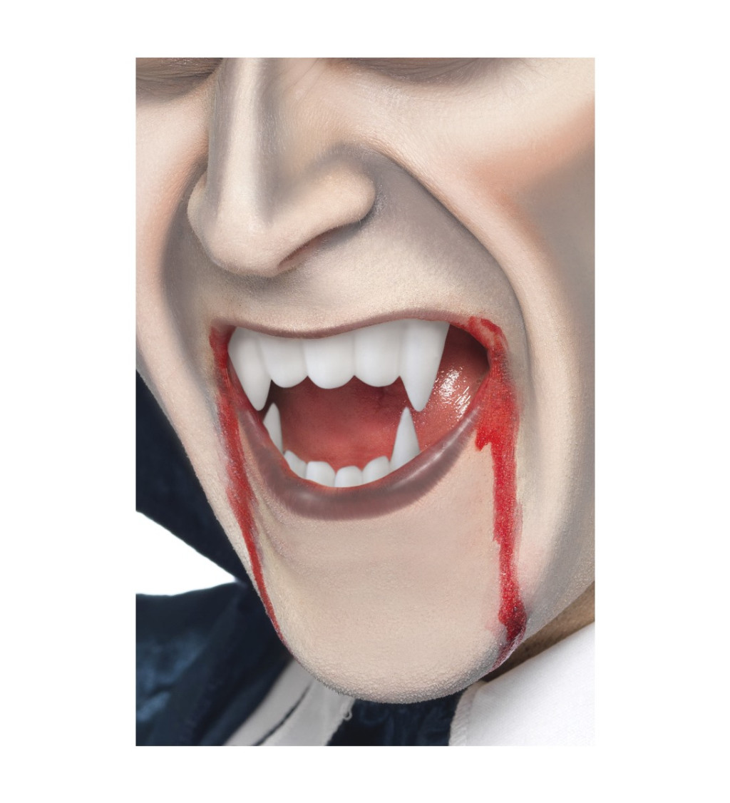 Upíriske zuby - klasik s krvou
